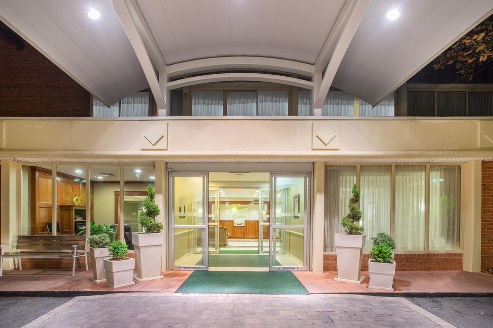 Holiday Inn Charlottesville-Monticello By Ihg Zewnętrze zdjęcie